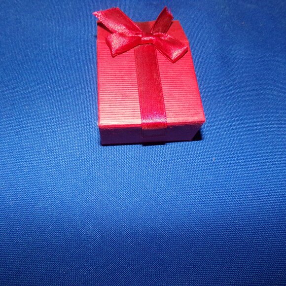 New -Silver Rhodium-Plated Heart Locket Key Pendant - 750 Italy - Red Ribbon Box - Picture 14 of 16